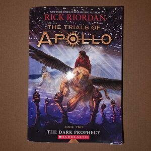 Rick Riordan The Trials of Apollo - Book Two The Dark Prophecy, PB 2018